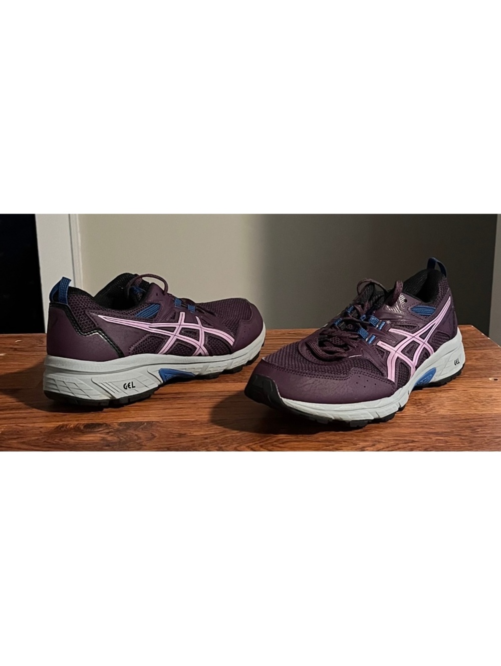 Asics Gel Venture 8 Wide Deep Plum Size 8.5 US